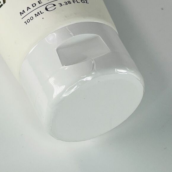 Skin & Co Whipped Polishing Cleansing Cream Truffle Extract 3.38 fl oz 100ml New - Picture 5 of 5